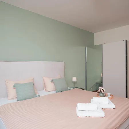 Apartment Junior Classic - Isole Di Brissago By Interhome