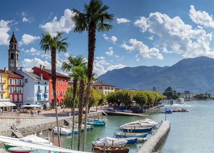 Apartment Junior Classic - Isole Di Brissago By Interhome Ascona