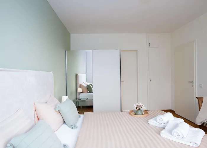 Apartamento Junior Classic - Isole Di Brissago By Interhome *