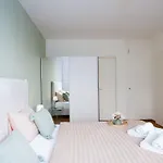 아파트 Junior Classic - Isole Di Brissago By Interhome *